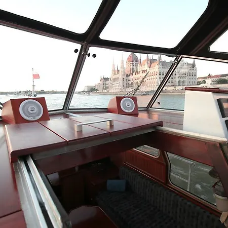 Carpe Diem Botel Budapest