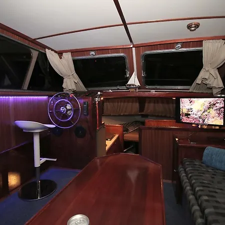 Bateau-hôtel Carpe Diem Budapest